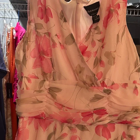 Connected Apparel Floral Pink Sleeveless Dress - Picture 4 of 5